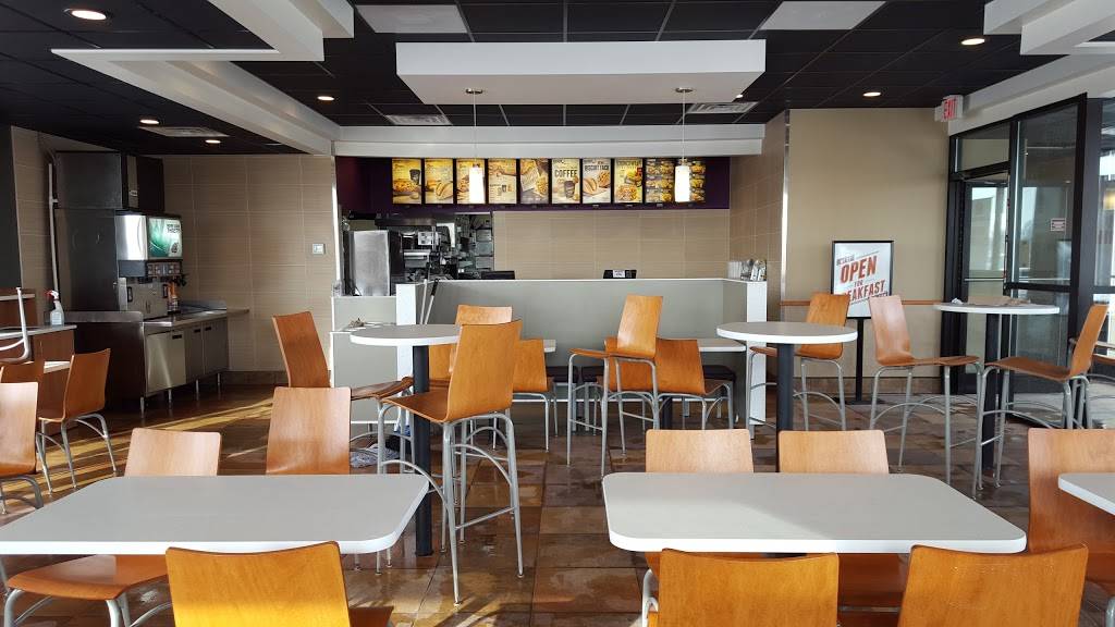 Taco Bell | meal takeaway | 345 Rice Lake Square, Wheaton, IL 60187, USA | 6306684127 OR +1 630-668-4127