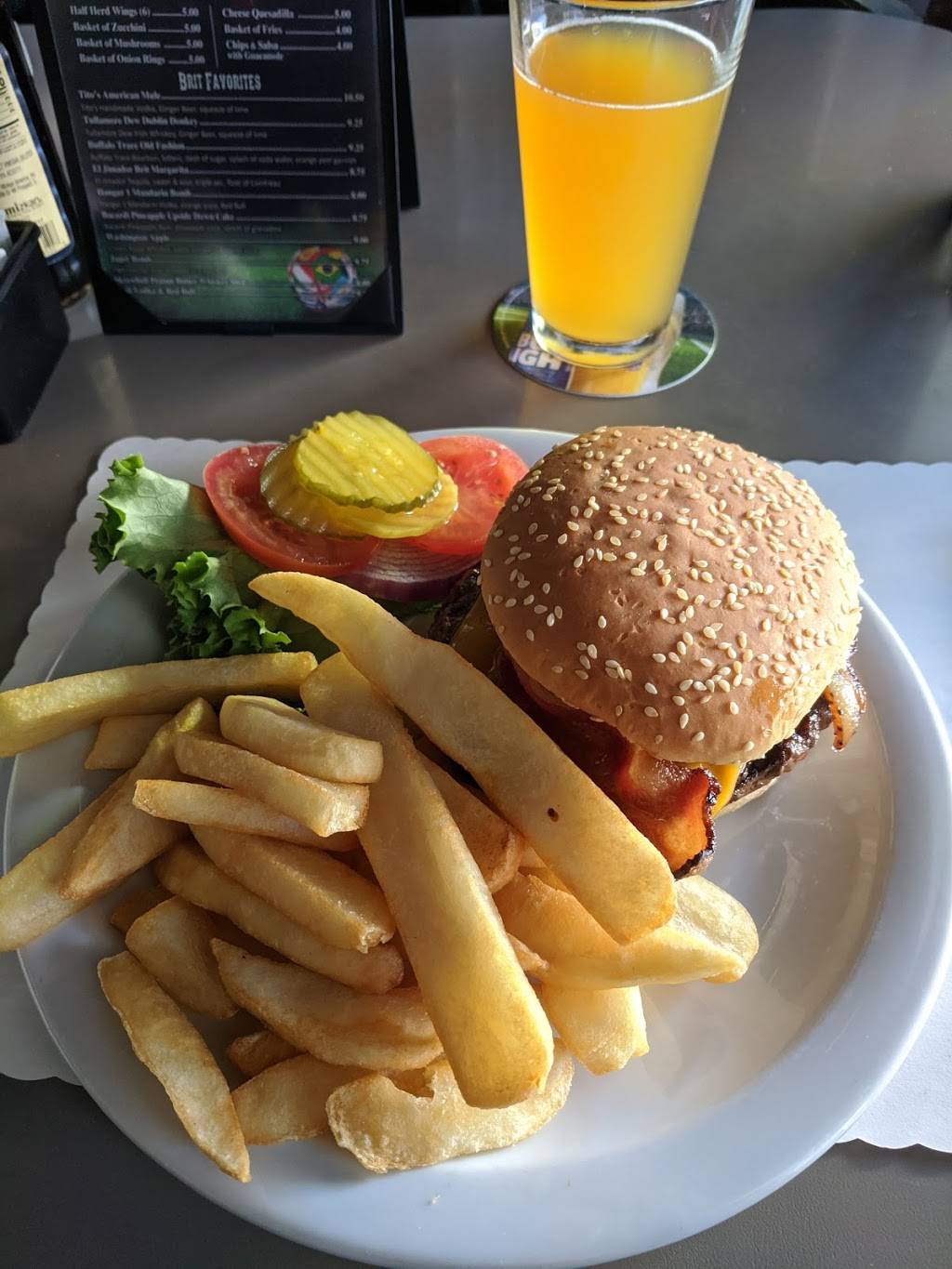 Britannia Arms | restaurant | 444 Alvarado St, Monterey, CA 93940, USA | 8316569543 OR +1 831-656-9543