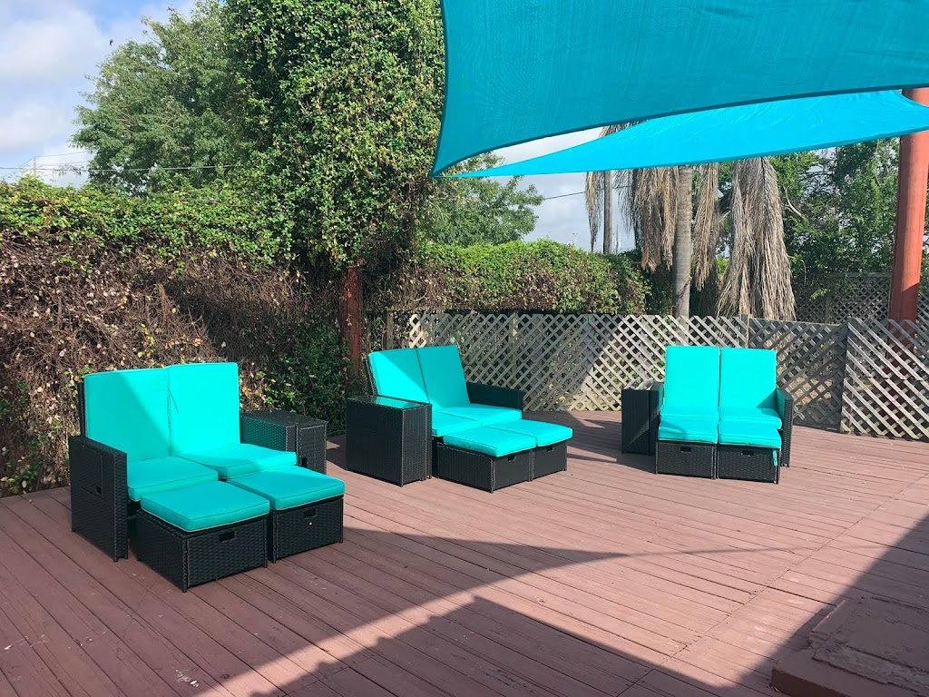 Mangos Beach Club | restaurant | 201 26th St Suite 3, Galveston, TX 77550, USA | 3102700111 OR +1 310-270-0111