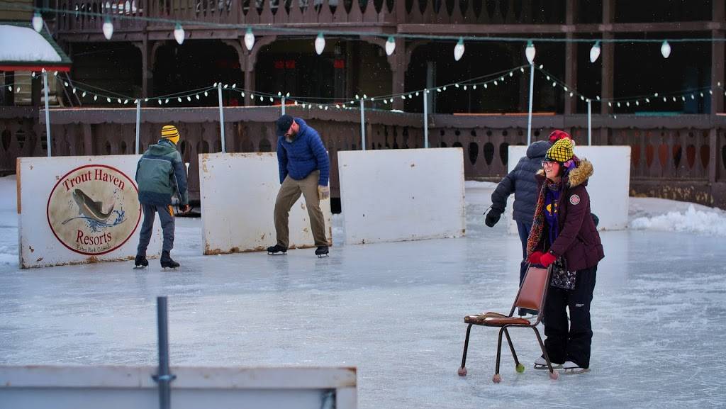 800 Moraine Ave. Events Center | restaurant | 800 Moraine Ave, Estes Park, CO 80517, USA | 9702353210 OR +1 970-235-3210