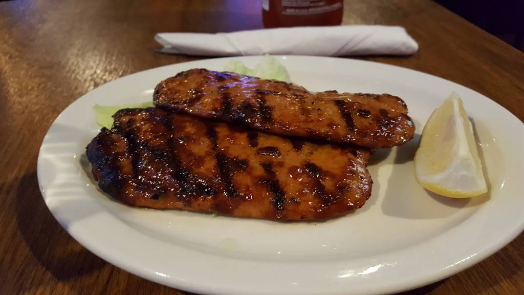 Brasserie Au Coin Du Metro | restaurant | 10719 Rue Lajeunesse, Montréal, QC H3L 2E7, Canada | 5143894929 OR +1 514-389-4929