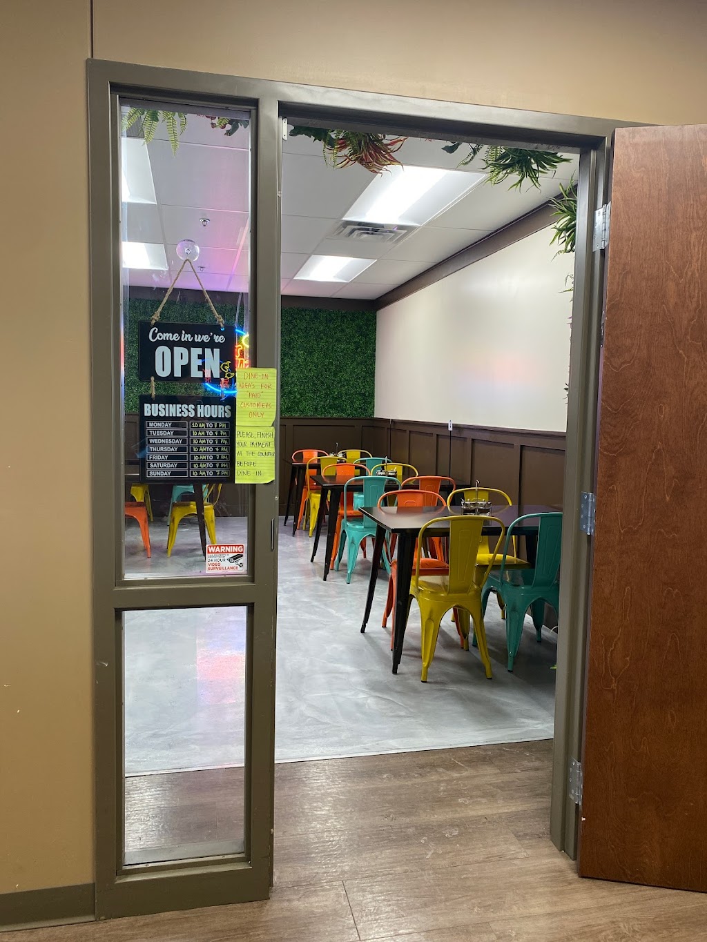 HOT GRAINZ - Thai Street Food | restaurant | 995 University Ave W #136, St Paul, MN 55104, USA | 6514000126 OR +1 651-400-0126