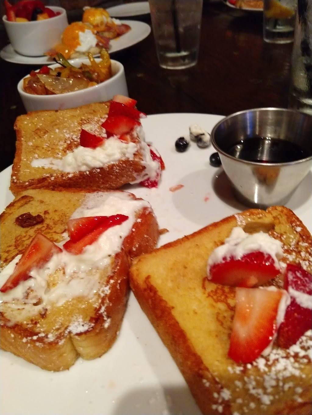 204 North Kitchen and Cocktails | restaurant | 204 N Tryon St, Charlotte, NC 28202, USA | 7043333747 OR +1 704-333-3747