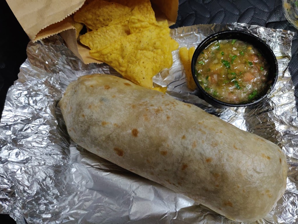 Amelias Taqueria | restaurant | 180 Brighton Ave, Allston, MA 02134, USA | 6177877672 OR +1 617-787-7672