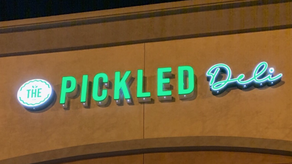 The Pickled Deli | restaurant | 4130 S Mooney Blvd, Visalia, CA 93277, USA | 5596273354 OR +1 559-627-3354