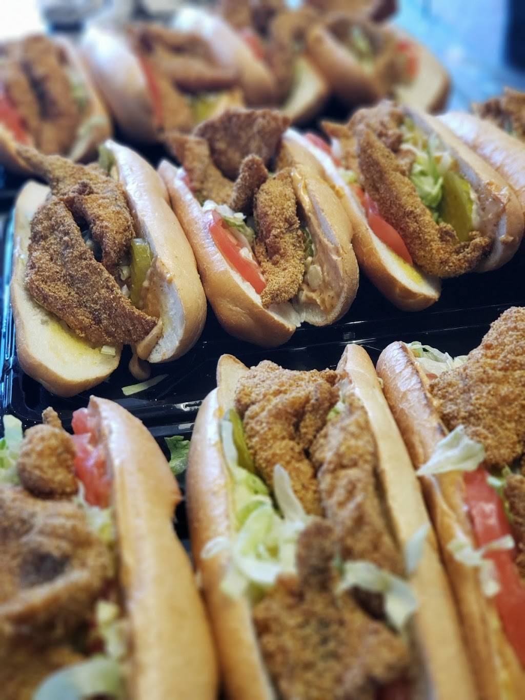 Rocs Creole Seafood | restaurant | 16951 W Foothill Blvd suite b, Fontana, CA 92335, USA | 9092753360 OR +1 909-275-3360