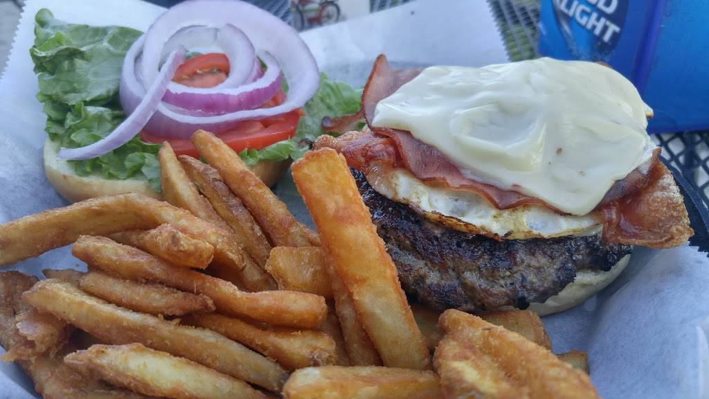 West Towne Pub | restaurant | 4518 Mortensen Rd #101, Ames, IA 50014, USA | 5152924555 OR +1 515-292-4555