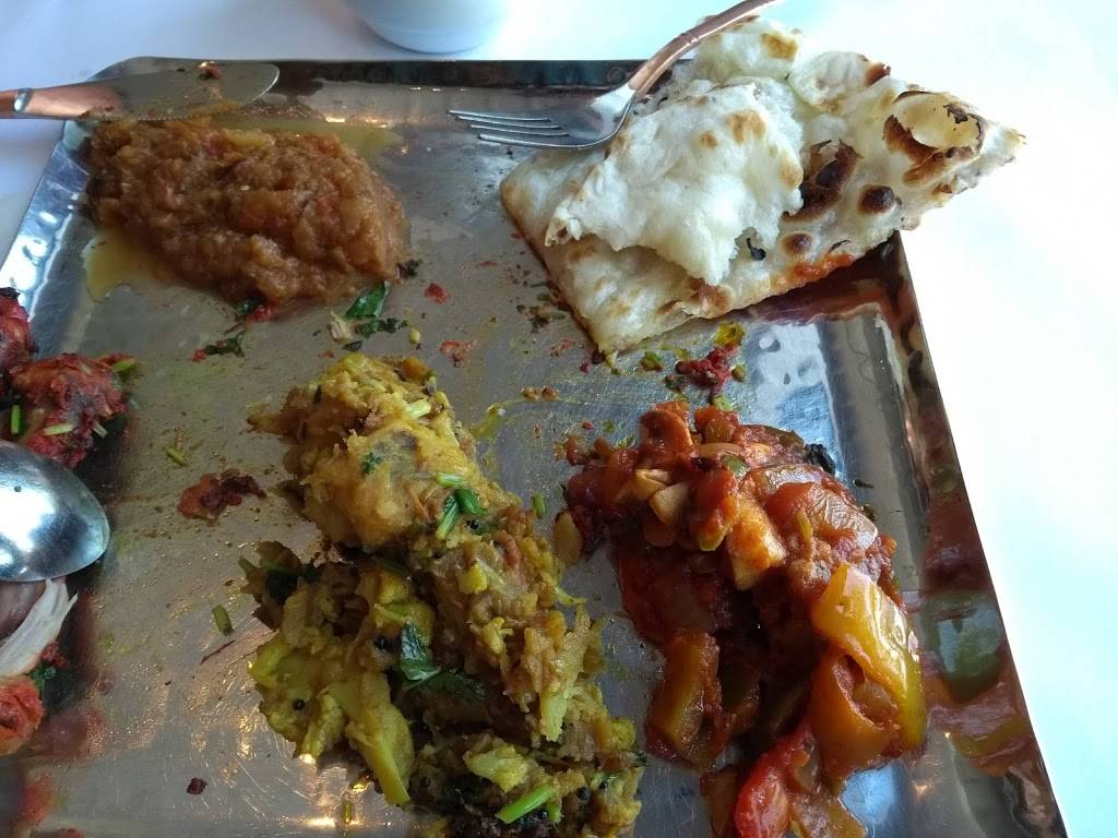 Zykaa | restaurant | 8792 Rue Hochelaga, Montréal, QC H1L 2M9, Canada | 5149039952 OR +1 514-903-9952