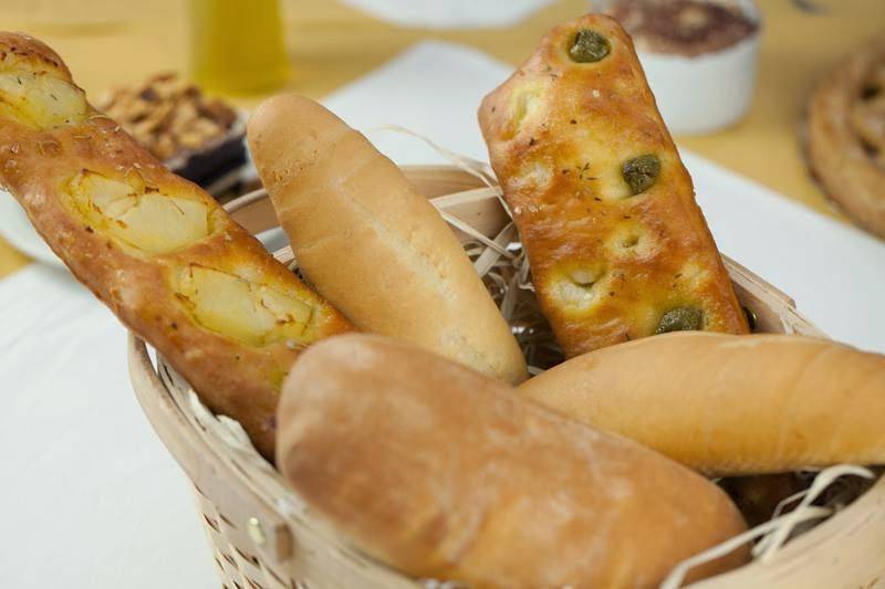 Eatalian Cafe | bakery | 15500 S Broadway, Gardena, CA 90248, USA | 3105328880 OR +1 310-532-8880