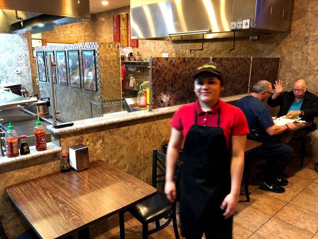 The Grill | restaurant | 401 E Palestine St, Hutchins, TX 75141, USA | 9722256765 OR +1 972-225-6765