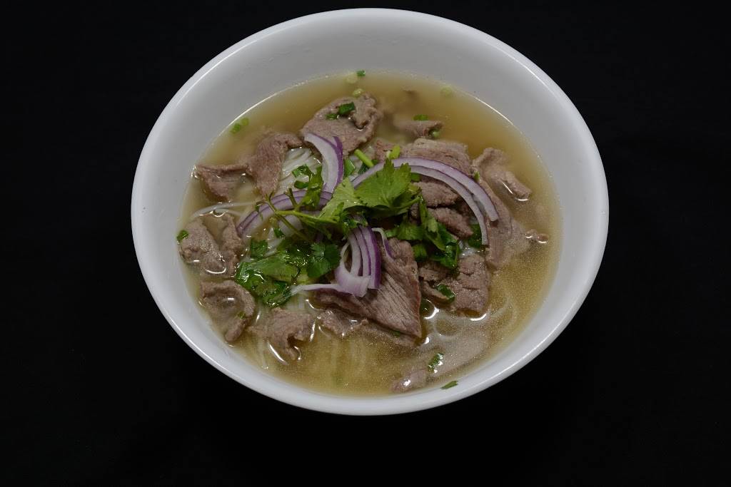 Dan Dan Asian Diner | restaurant | 4140 Walker Rd, Windsor, ON N8W 3T5, Canada | 5198000356 OR +1 519-800-0356