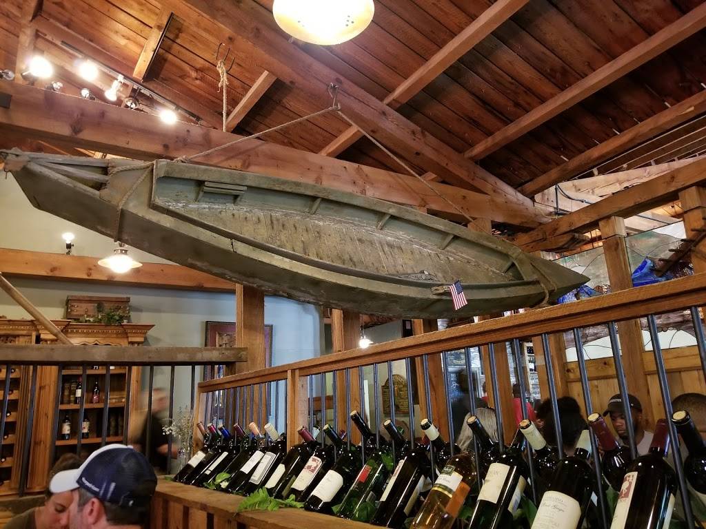 Charleys Waterfront Cafe | restaurant | 201 Mill St # B, Farmville, VA 23901, USA | 4343921566 OR +1 434-392-1566