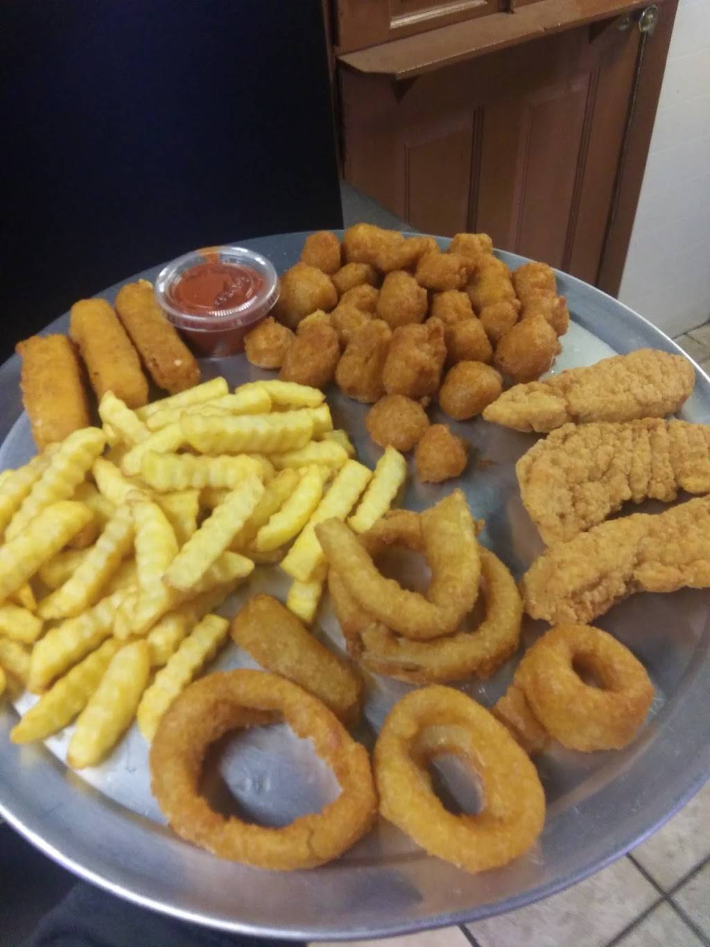 Sinatras | restaurant | 433 W Thomas St, Rome, NY 13440, USA | 3155337795 OR +1 315-533-7795