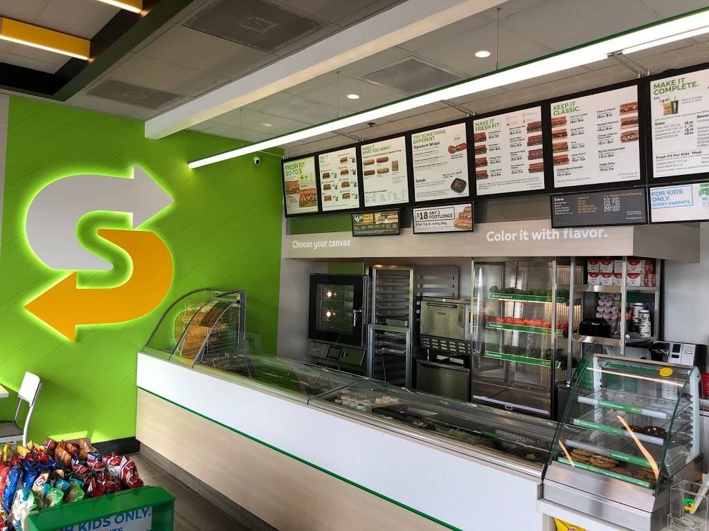 Subway | meal takeaway | 709 Cirby Way Suite #140, Roseville, CA 95661, USA | 9167424755 OR +1 916-742-4755