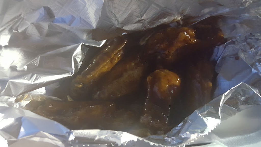 Fry Daddys | restaurant | 2022 St Stephens Rd, Prichard, AL 36610, USA | 2514565858 OR +1 251-456-5858