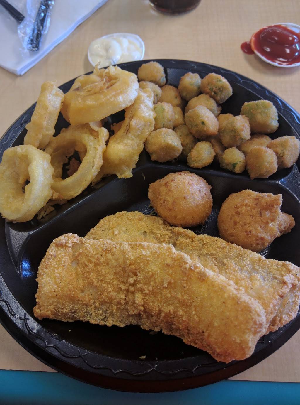 Long John Silvers | restaurant | 1604 E Belt Line Rd, Richardson, TX 75081, USA | 2144314666 OR +1 214-431-4666