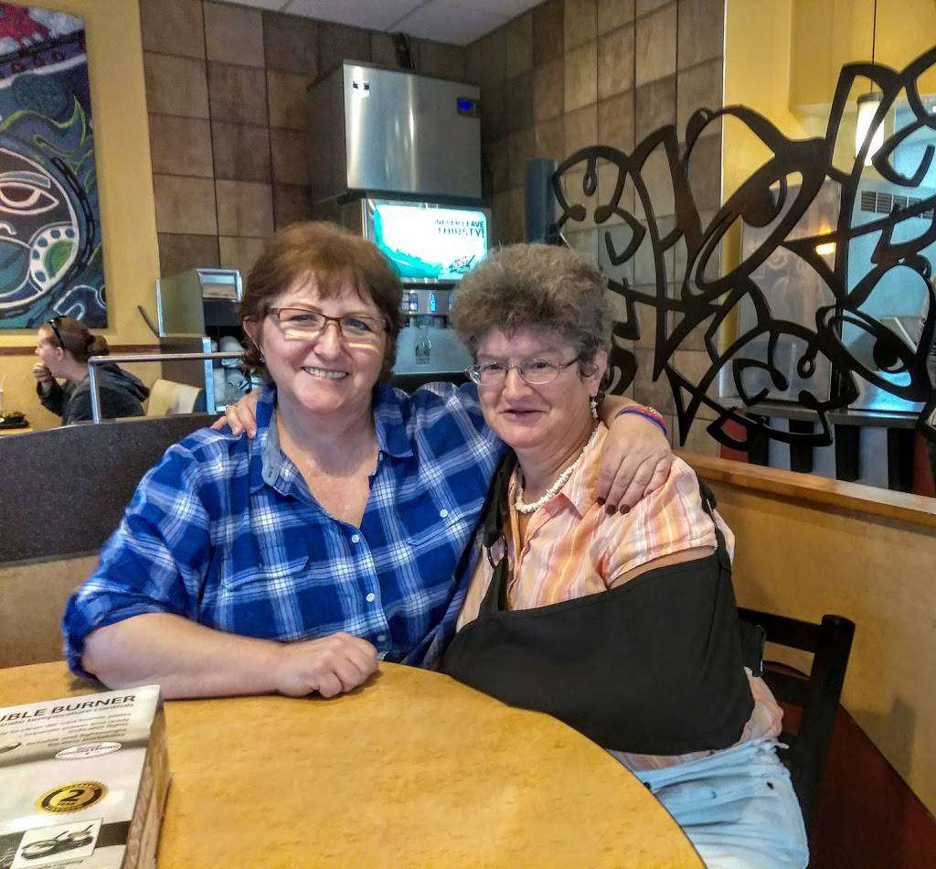 Long John Silvers | restaurant | 6440 FL-64, Bradenton, FL 34208, USA | 9417483353 OR +1 941-748-3353