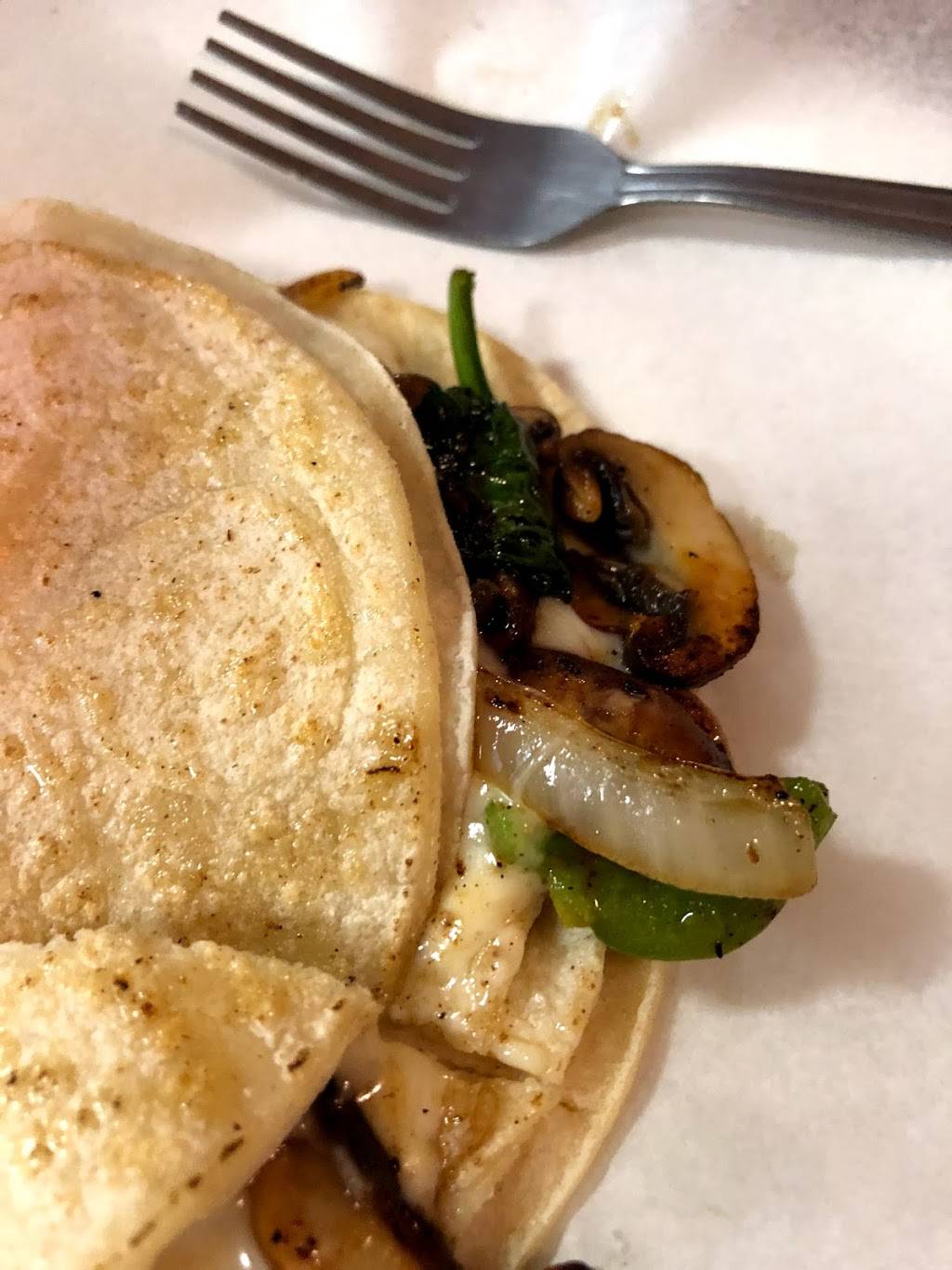 La Tita Gorda Taqueria | restaurant | 3865 Mangum Rd, Houston, TX 77092, USA | 8325138807 OR +1 832-513-8807