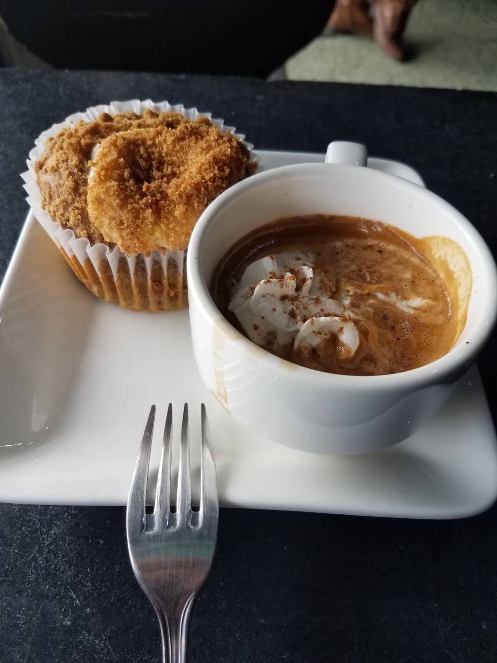 Black Hole Coffee House | cafe | 4504 Graustark St, Houston, TX 77006, USA | 7135280653 OR +1 713-528-0653