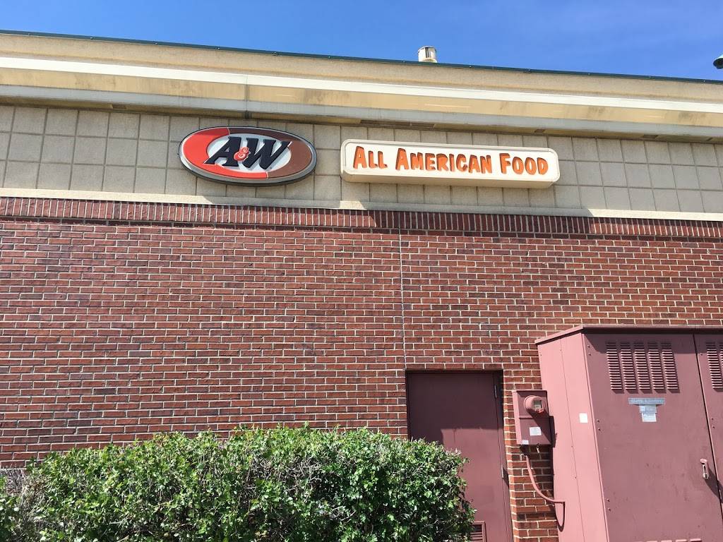 KFC | restaurant | 15495 E Andrews Dr, Denver, CO 80239, USA | 3033071400 OR +1 303-307-1400