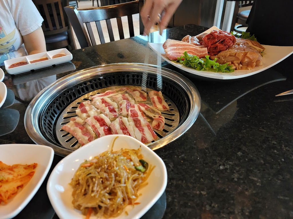 Kims House Grill & BBQ | restaurant | 320 Singleton Blvd, Dallas, TX 75212, USA | 9726855253 OR +1 972-685-5253