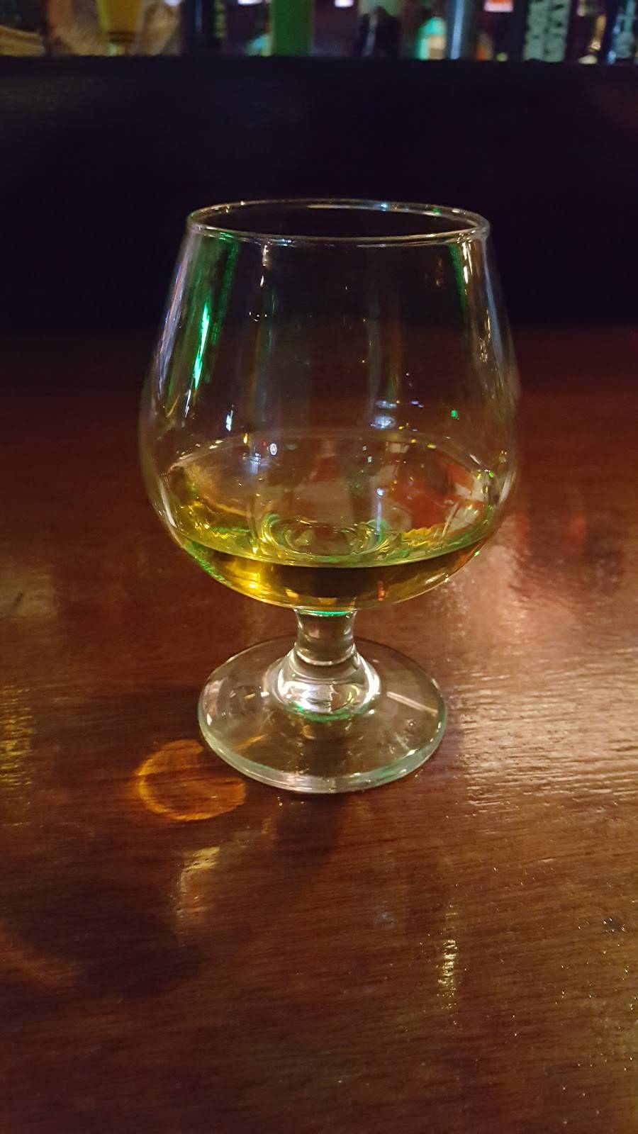 Paddy Cassidys Irish Pub | restaurant | 2009 N Atlantic Ave, Cocoa Beach, FL 32931, USA | 3217830810 OR +1 321-783-0810