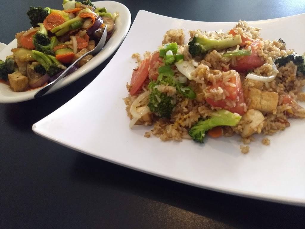 Thai Monkey Club | restaurant | 102 S Broadway, Denver, CO 80209, USA | 3032483334 OR +1 303-248-3334