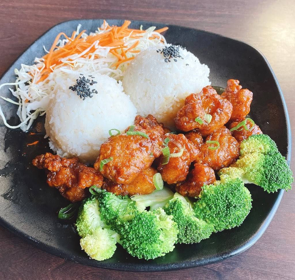 BNA Noodle House | restaurant | 3704 Voltaire St ste.104, San Diego, CA 92107, USA | 6192552625 OR +1 619-255-2625