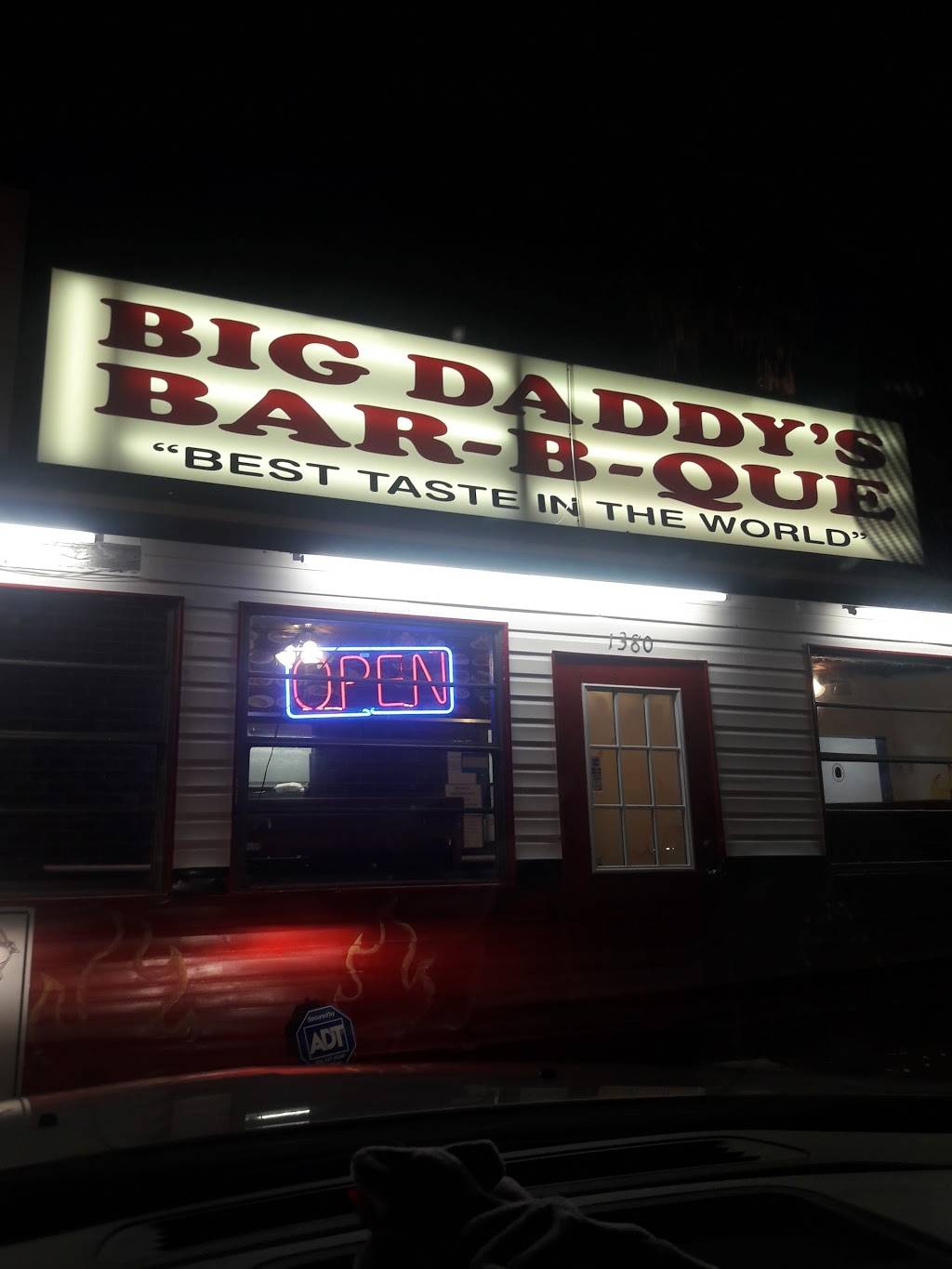Big Daddys Barbeque | restaurant | 1380 1st St N, Winter Haven, FL 33881, USA | 8632948068 OR +1 863-294-8068