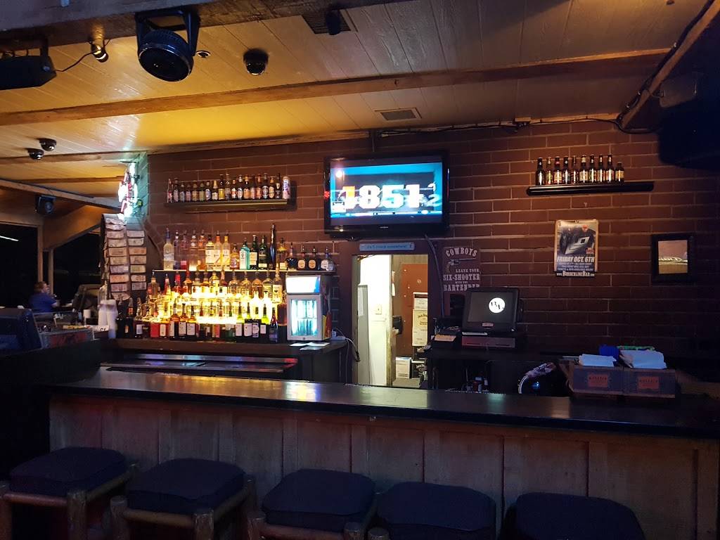 Borderline Bar & Grill | restaurant | 99 Rolling Oaks Dr, Thousand Oaks, CA 91361, USA | 8054464435 OR +1 805-446-4435