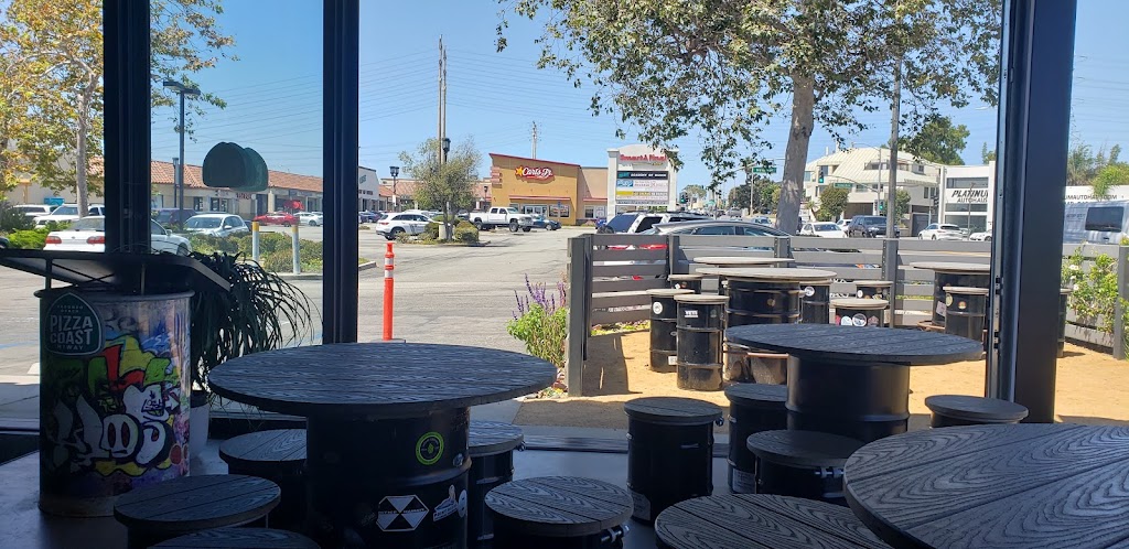 Pizza Coast Hiway | restaurant | 601 N Pacific Coast Hwy, Redondo Beach, CA 90277, USA | 3103748581 OR +1 310-374-8581