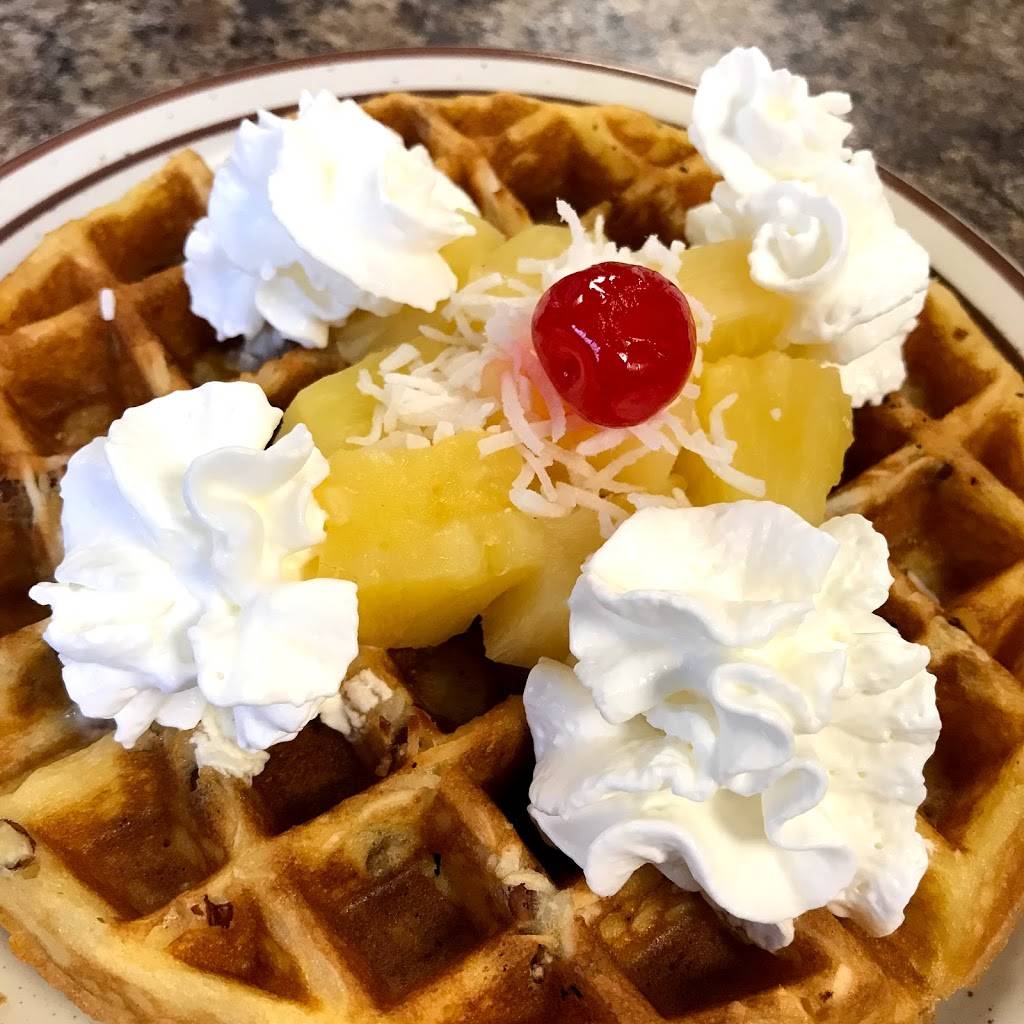 Delish Cafe | restaurant | 2144 N 25th St, Terre Haute, IN 47804, USA | 8122353500 OR +1 812-235-3500