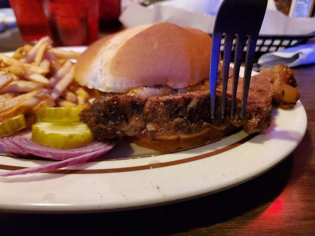 Big Eds | restaurant | 106 W Bressler, Bird City, KS 67731, USA | 7857342475 OR +1 785-734-2475