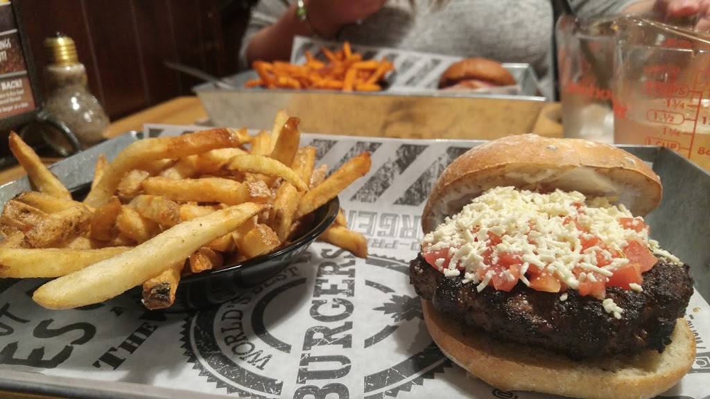 The WORKS Gourmet Burger Bistro | restaurant | 2245 Bloor St W, Toronto, ON M6S 1N8, Canada | 6477487666 OR +1 647-748-7666