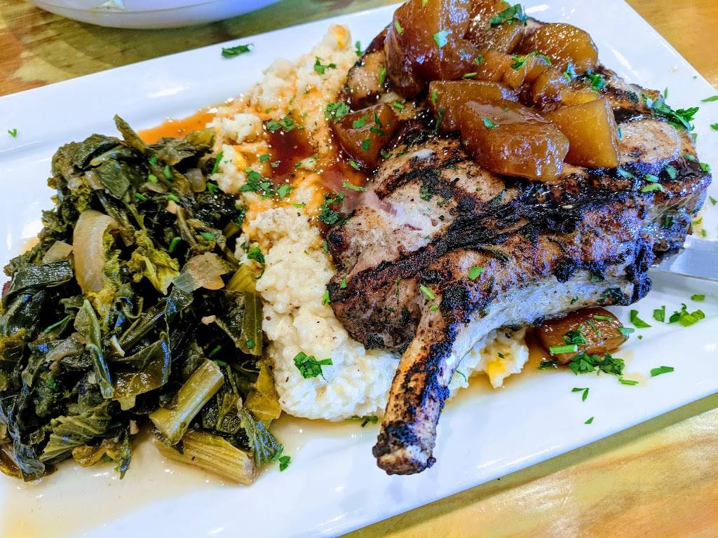 Truck Farm Tavern | restaurant | 11760 River Rd, St Rose, LA 70087, USA | 5046990099 OR +1 504-699-0099