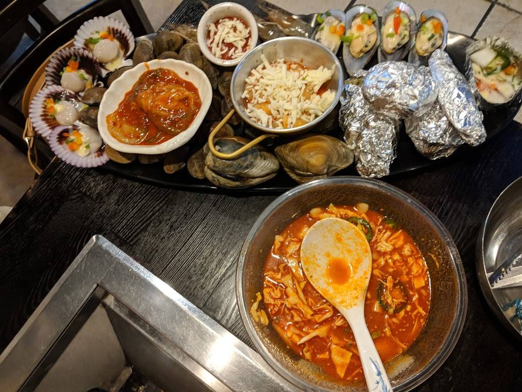 CHOIGANEI Korean BBQ | restaurant | 3914 Wilshire Blvd, Los Angeles, CA 90010, USA | 2133828988 OR +1 213-382-8988