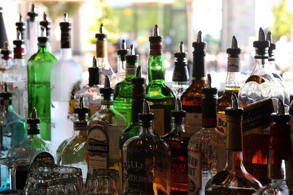 Relish Burger Bar | restaurant | 5609, 1000 White Rock Rd, El Dorado Hills, CA 95762, USA | 9169333111 OR +1 916-933-3111