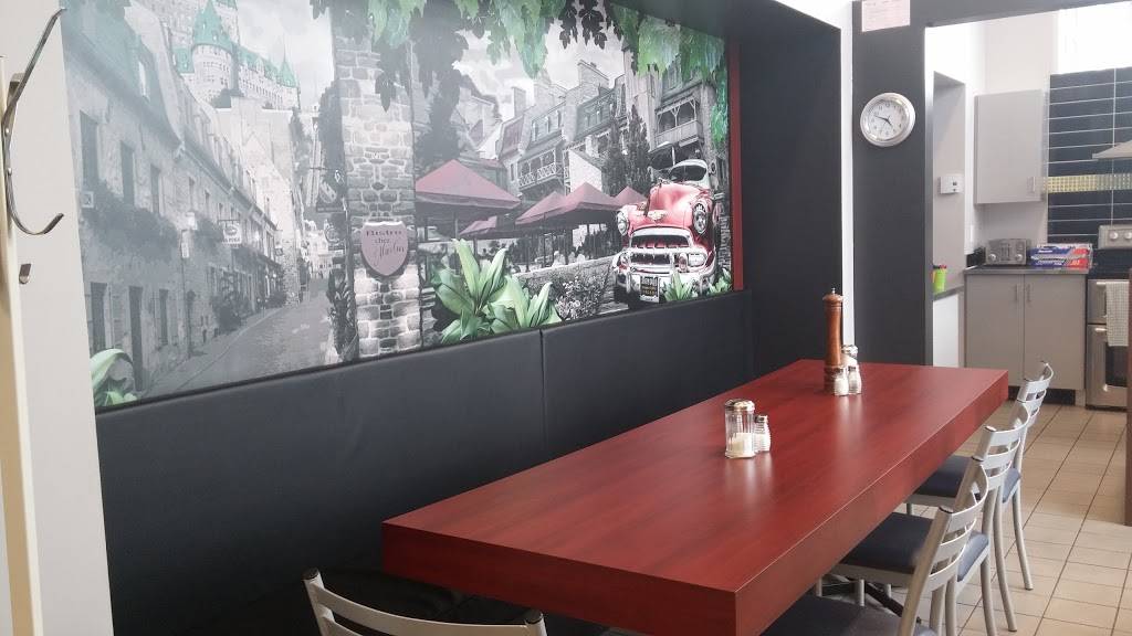 Restaurant Café & Bistro Marlin | restaurant | 2145 Rue Frank-Carrel, Québec, QC G1N 2G2, Canada | 4186881212 OR +1 418-688-1212