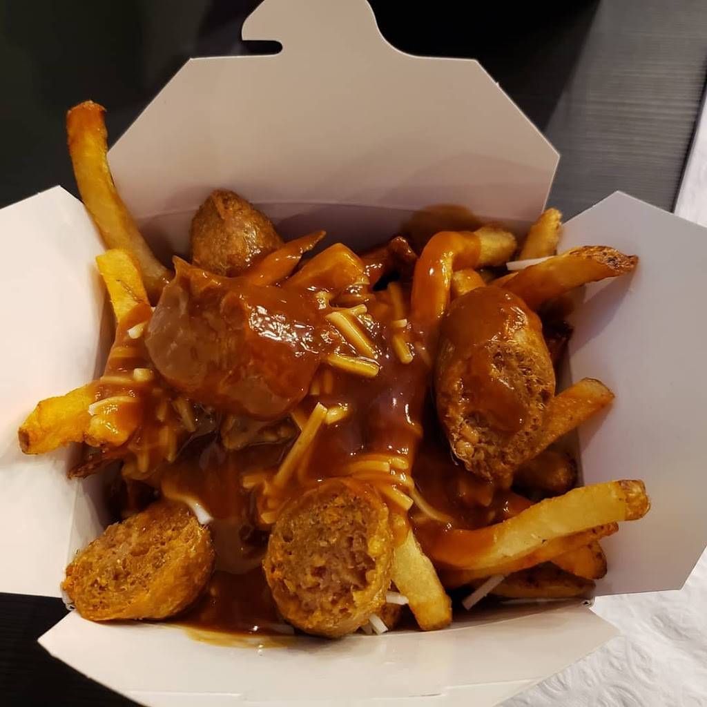 The Enchanted Poutinerie | meal takeaway | 730 Wilson Ave, North York, ON M3K 1E2, Canada | 4169011993 OR +1 416-901-1993