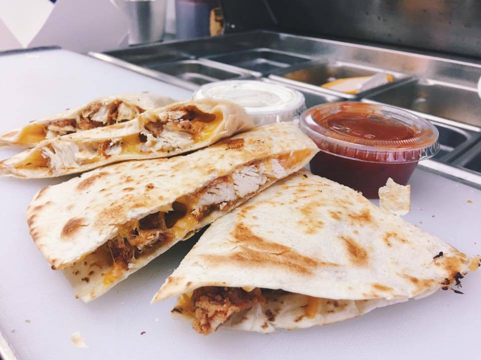 EVERYBODY TACO ABOUT IT | restaurant | 2346 NE Argyle St, Portland, OR 97211, USA | 5039332373 OR +1 503-933-2373