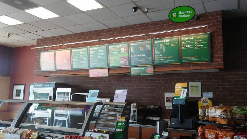 Subway Restaurants | restaurant | 40 Buena Vista Rd, Huntingdon, TN 38344, USA | 7319865025 OR +1 731-986-5025