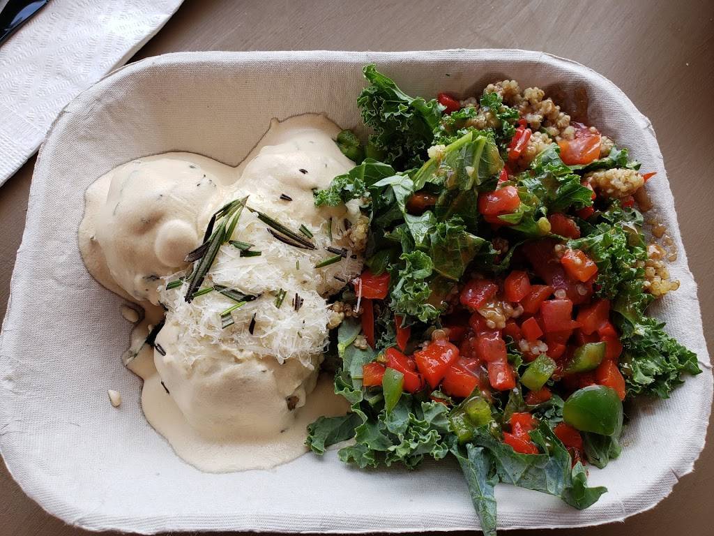 Balls Of Glory | restaurant | 15 Loudoun St SE, Leesburg, VA 20175, USA | 5718883600 OR +1 571-888-3600