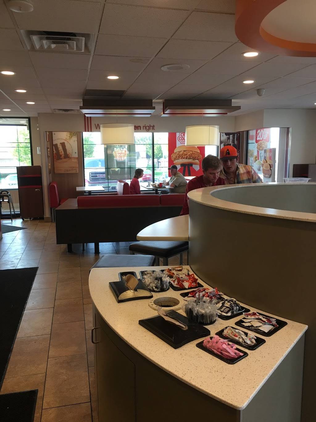 KFC | restaurant | 737 N Main St, Tooele, UT 84074, USA | 4358827887 OR +1 435-882-7887