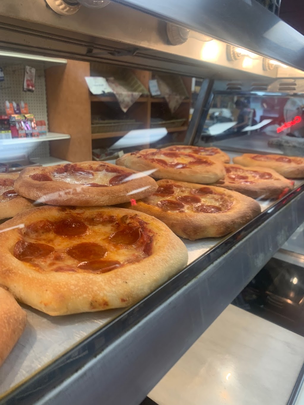 Vince & Joes Party Store | restaurant | 58865 Romeo Plank Rd, Ray, MI 48096, USA | 5867810970 OR +1 586-781-0970