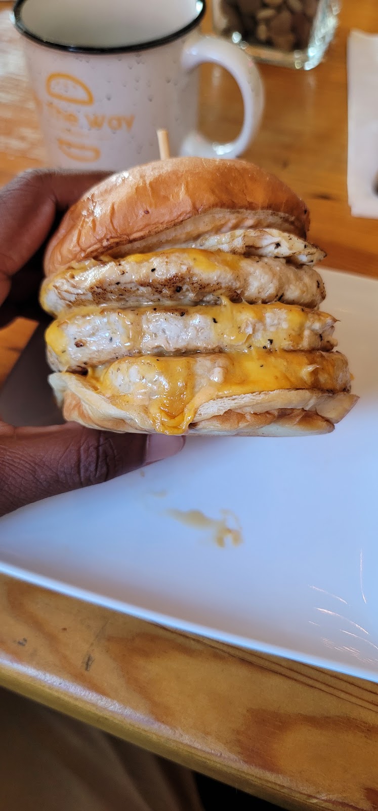 By The Way Burger - Beverly Hills | cafe | 8442 Wilshire Blvd, Beverly Hills, CA 90211, USA | 3234334119 OR +1 323-433-4119