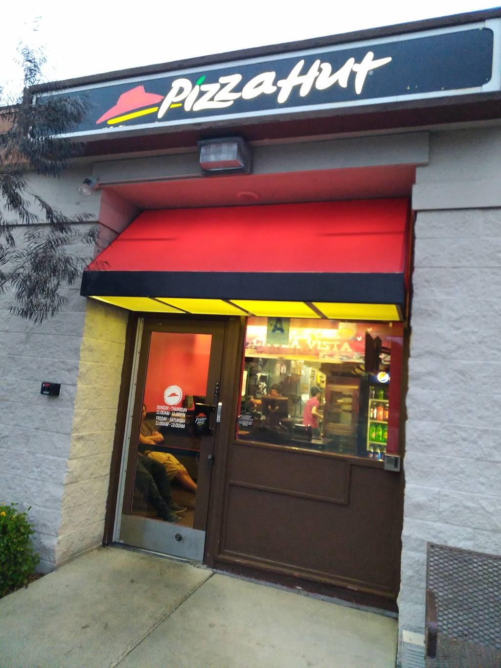Pizza Hut | restaurant | 251 Palomar St Suite B, Chula Vista, CA 91911, USA | 6194256100 OR +1 619-425-6100
