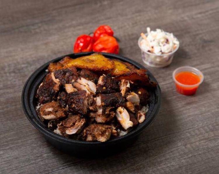 Pauls Roti Shop | restaurant | 563 Sherbourne St, Toronto, ON M4X 1W5, Canada | 4169017144 OR +1 416-901-7144