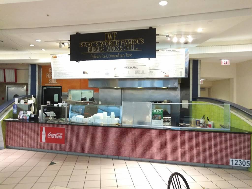 Isaacs World Famous | restaurant | 12305 University Mall Ct, Tampa, FL 33612, USA | 8132320035 OR +1 813-232-0035