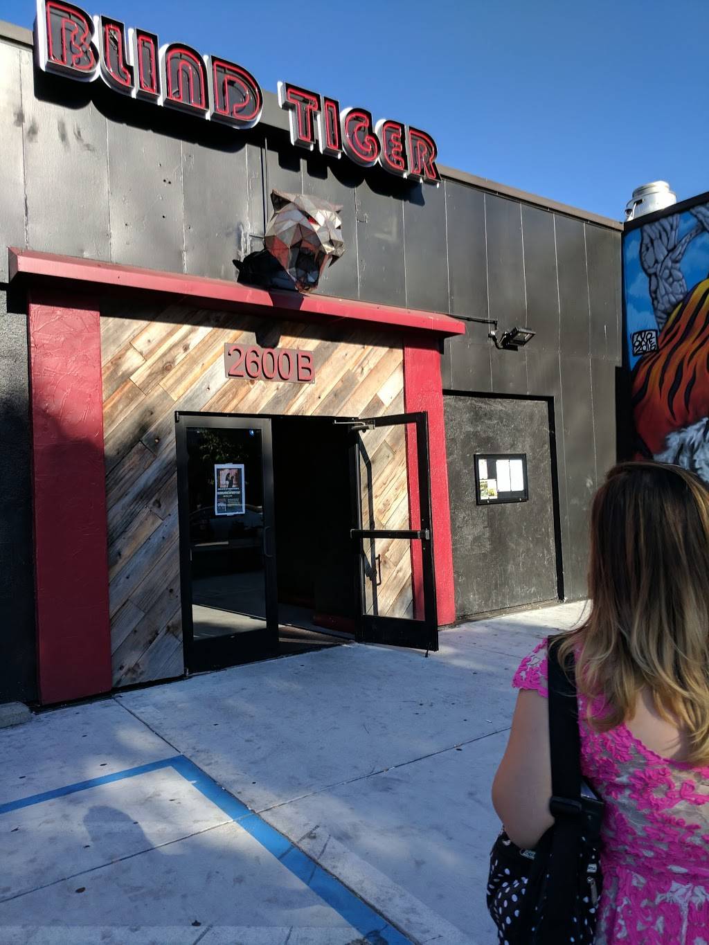 Blind Tiger | restaurant | 2600 Telegraph Ave, Oakland, CA 94612, USA | 5108999694 OR +1 510-899-9694