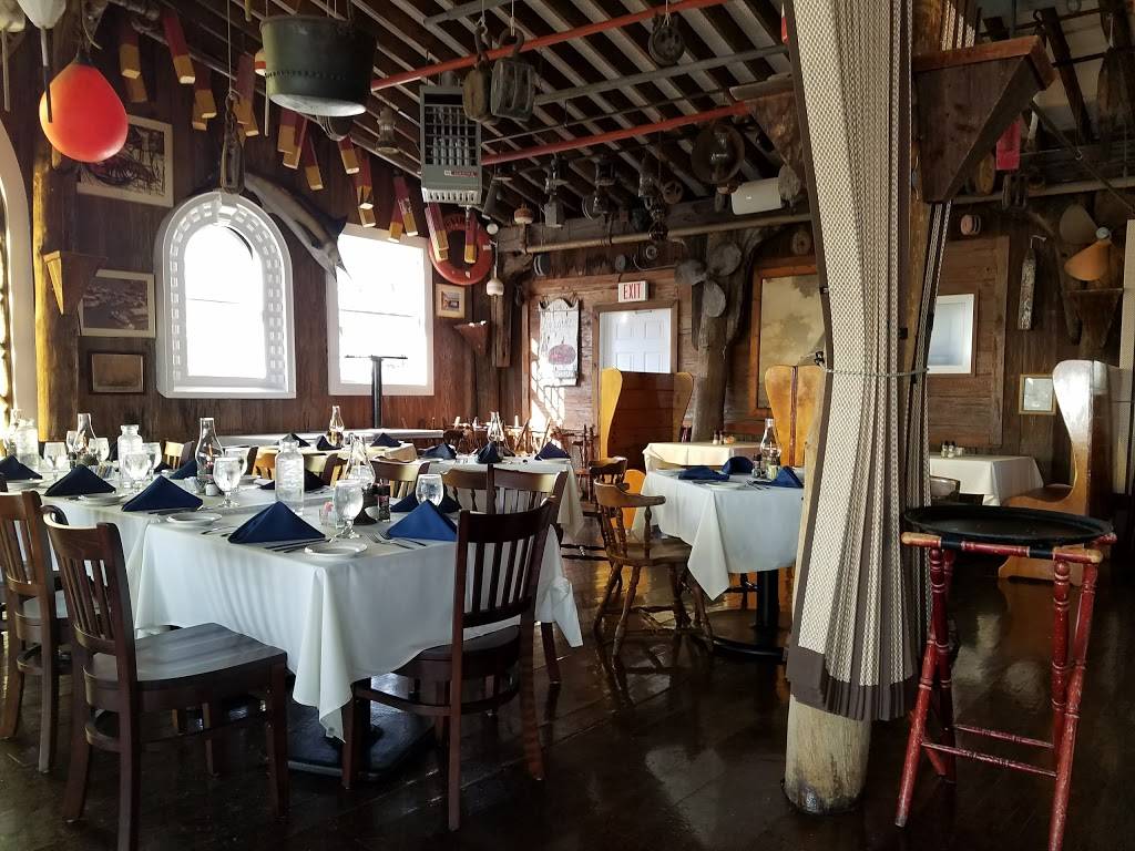 Landfall Restaurant | restaurant | 9 Luscombe Ave, Woods Hole, MA 02543, USA | 5085481758 OR +1 508-548-1758